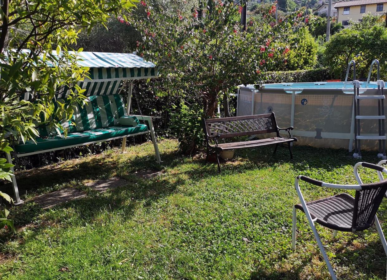 הוילה פיאטרה סנטה Parte Di Casa Con Giardino E Piscina מראה חיצוני תמונה