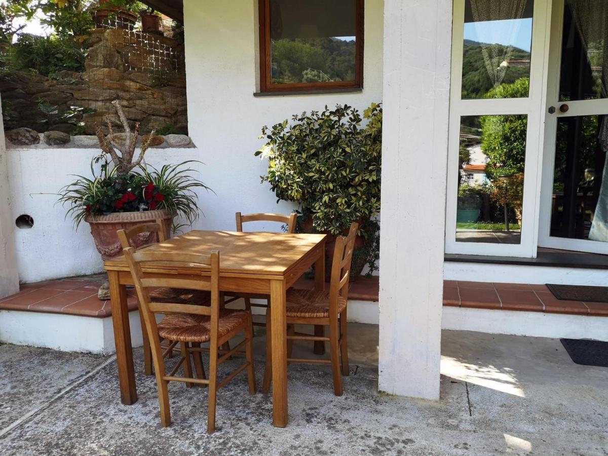 הוילה פיאטרה סנטה Parte Di Casa Con Giardino E Piscina מראה חיצוני תמונה
